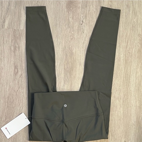 Lululemon Align Leggings - Picture 6 of 8